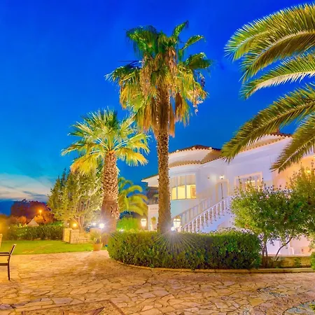 Silia Villa *