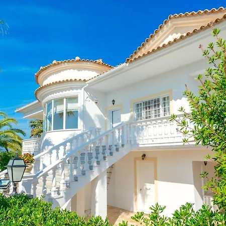 Silia Villa